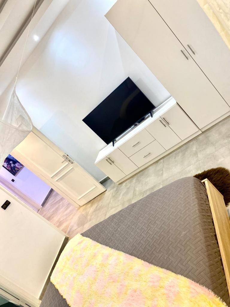 Luxury Suites Chester One Дакар Экстерьер фото